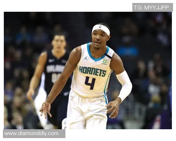 开拓者队淘汰黄蜂,顺利晋级季后赛:不屈不挠的战士在赛场上书写新篇章 开拓者队淘汰黄蜂,顺利晋级季后赛:不屈不挠的战士在赛场上书写新篇章